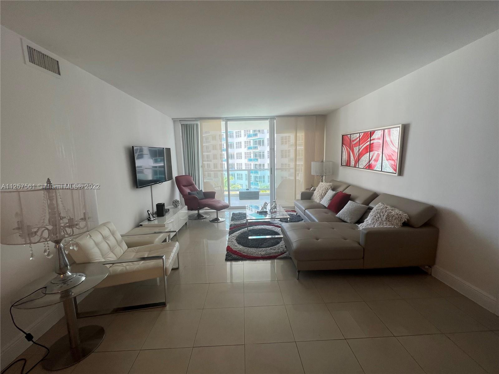 5151 Collins Ave 725