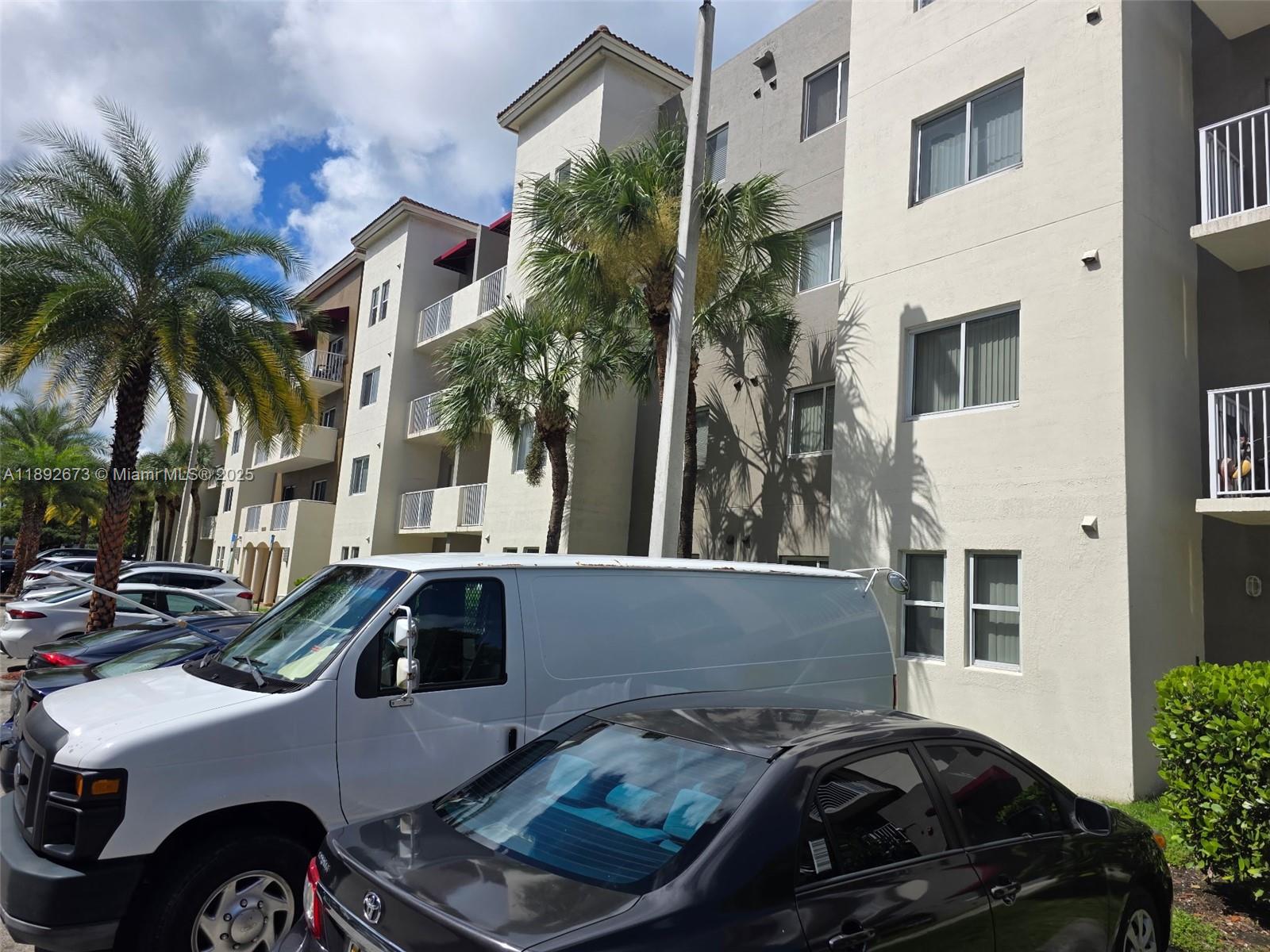 PARADISE POINTE CONDO - Residential Lease