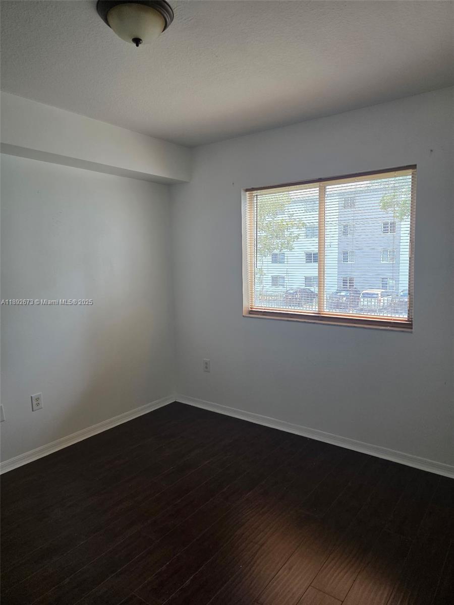 PARADISE POINTE CONDO - Residential Lease