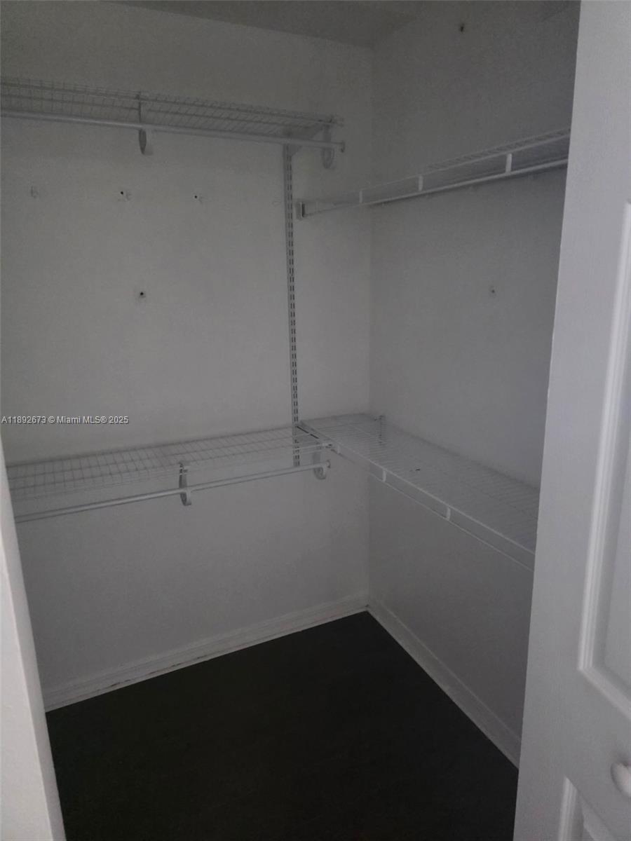 PARADISE POINTE CONDO - Residential Lease