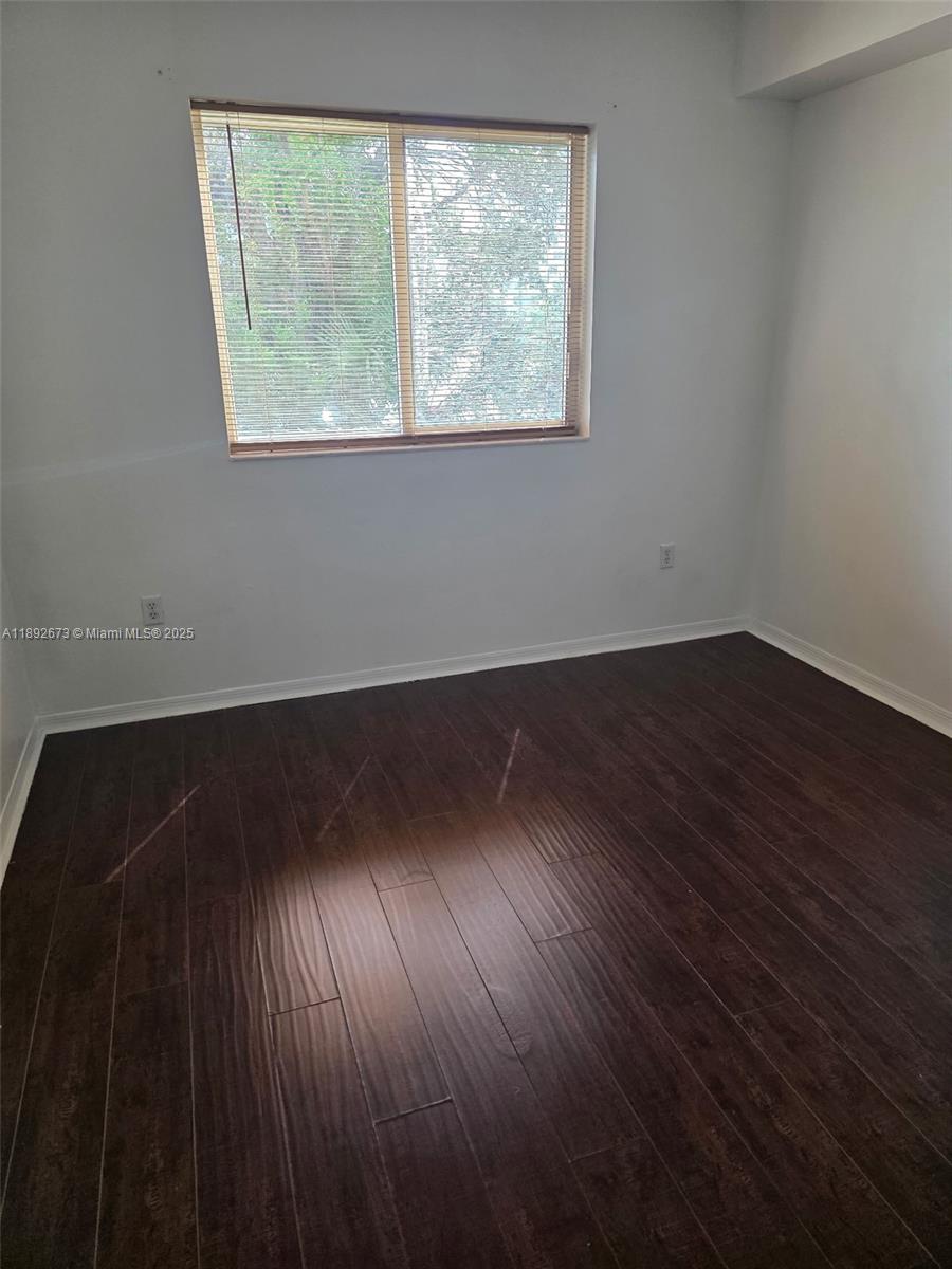 PARADISE POINTE CONDO - Residential Lease