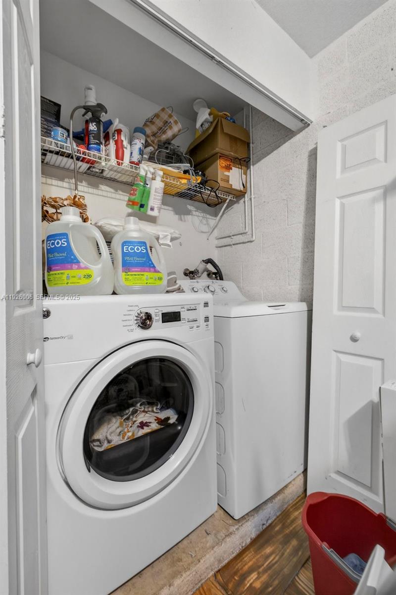 LIBERTY BAY - Residential