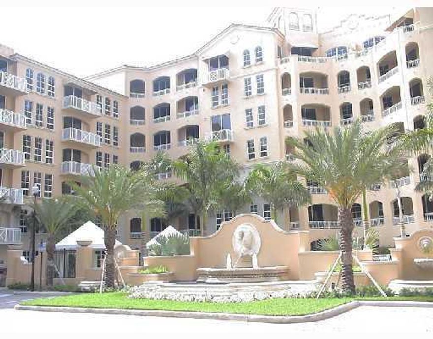 ENJOY LIVING IN THIS SPACIOUS 1 BED/1 BATH APARTMENT WITH VIEWS TO THE POOL AREA. 10' HIGH CEILINGS, WOOD CABINETRY IN THE KITCHEN, WITH GRANITE COUNTERTOPS, WASHER AND DRYER INSIDE. LOT OF CLOSET SPACE. WOOD AND TILE FLOORS. THIS UNIT HAS AN ADDITIONAL S TORAGE SPACE LOCATED IN THE SAME  FLOOR. PRICE INCLUDES FURNITURE. EASY TO SHOW!!!