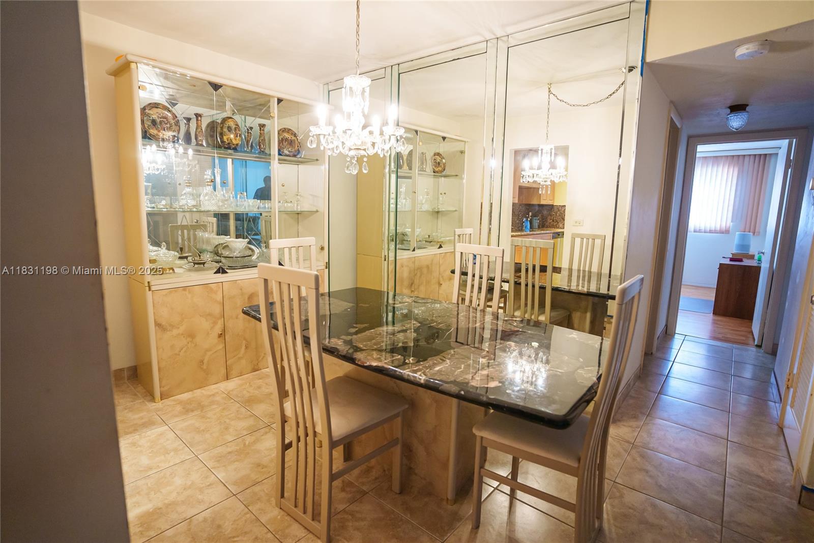 LONGWOOD HOUSE CONDO - Residential