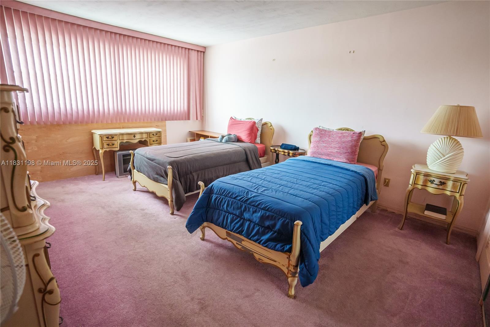 LONGWOOD HOUSE CONDO - Residential