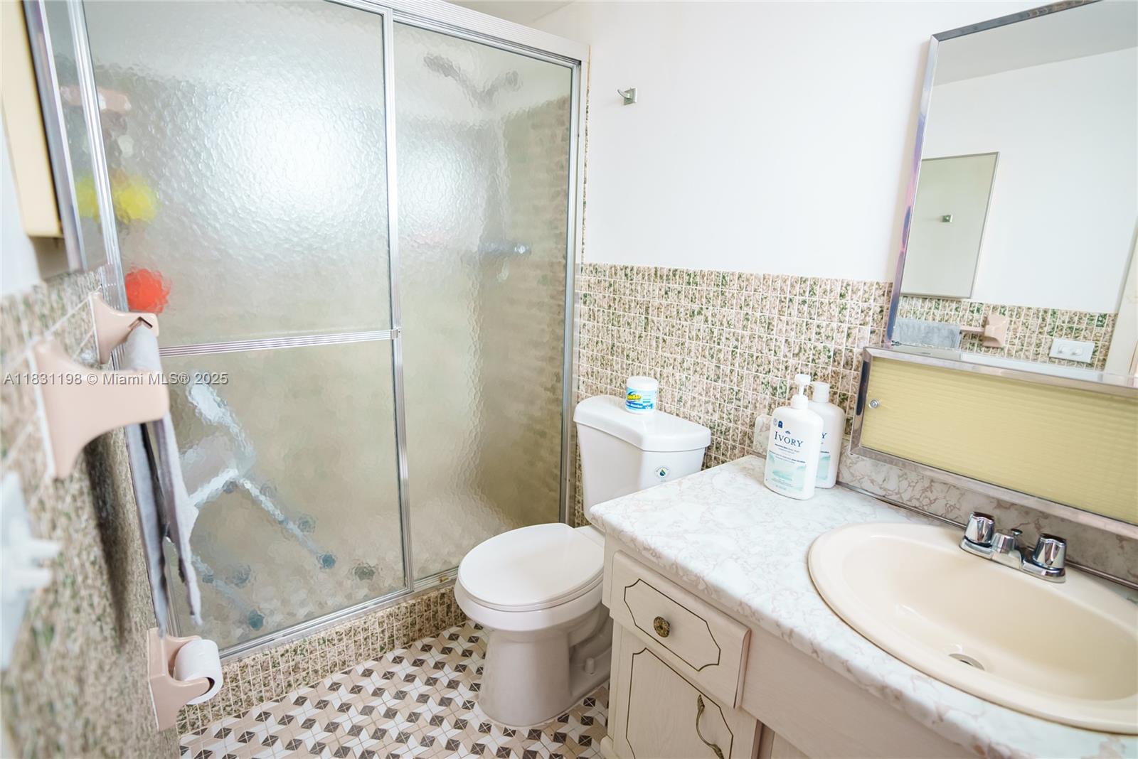 LONGWOOD HOUSE CONDO - Residential