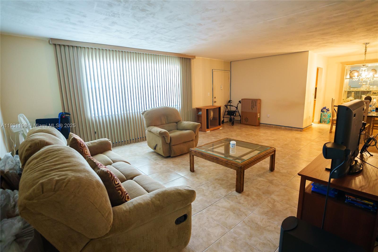 LONGWOOD HOUSE CONDO - Residential