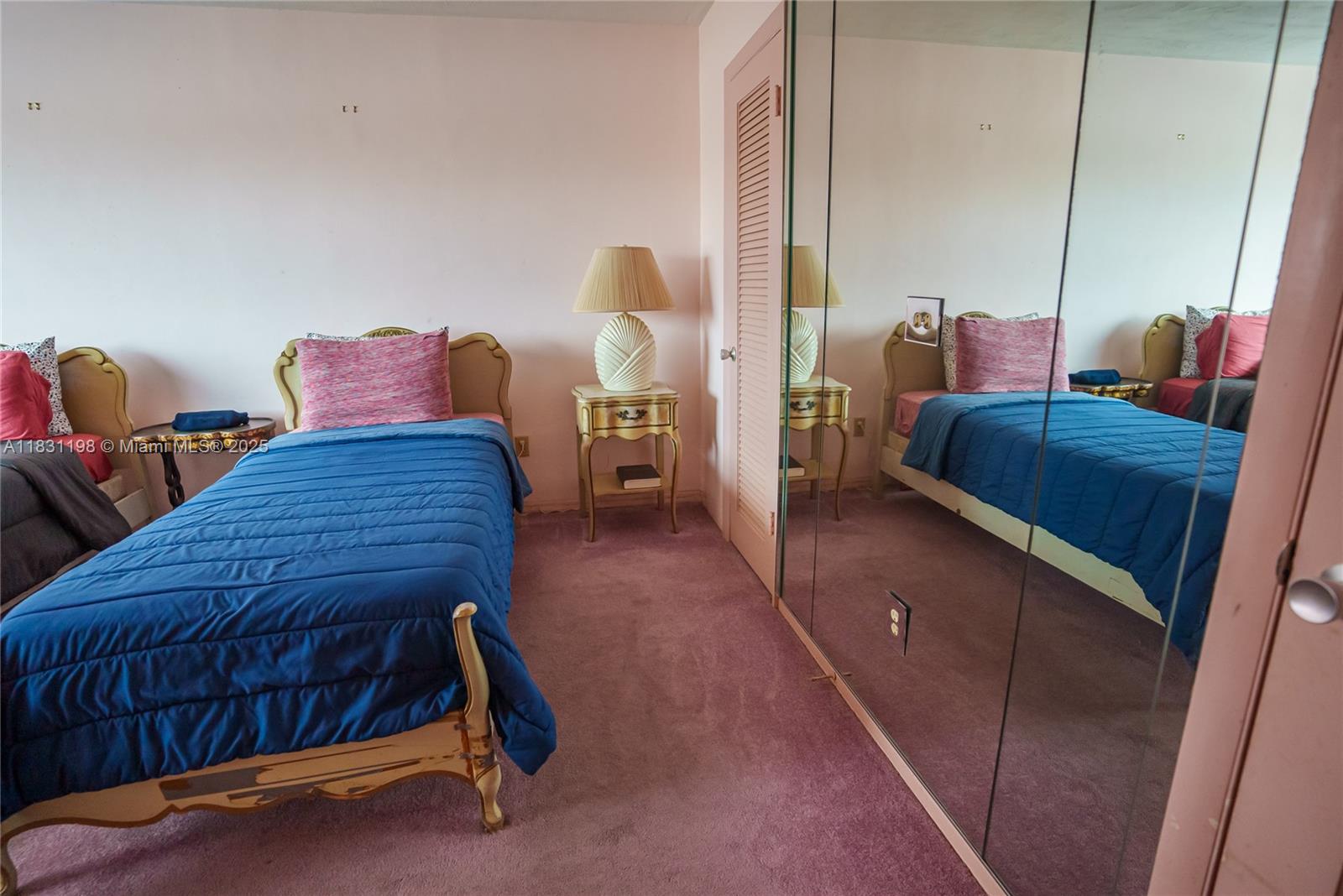 LONGWOOD HOUSE CONDO - Residential