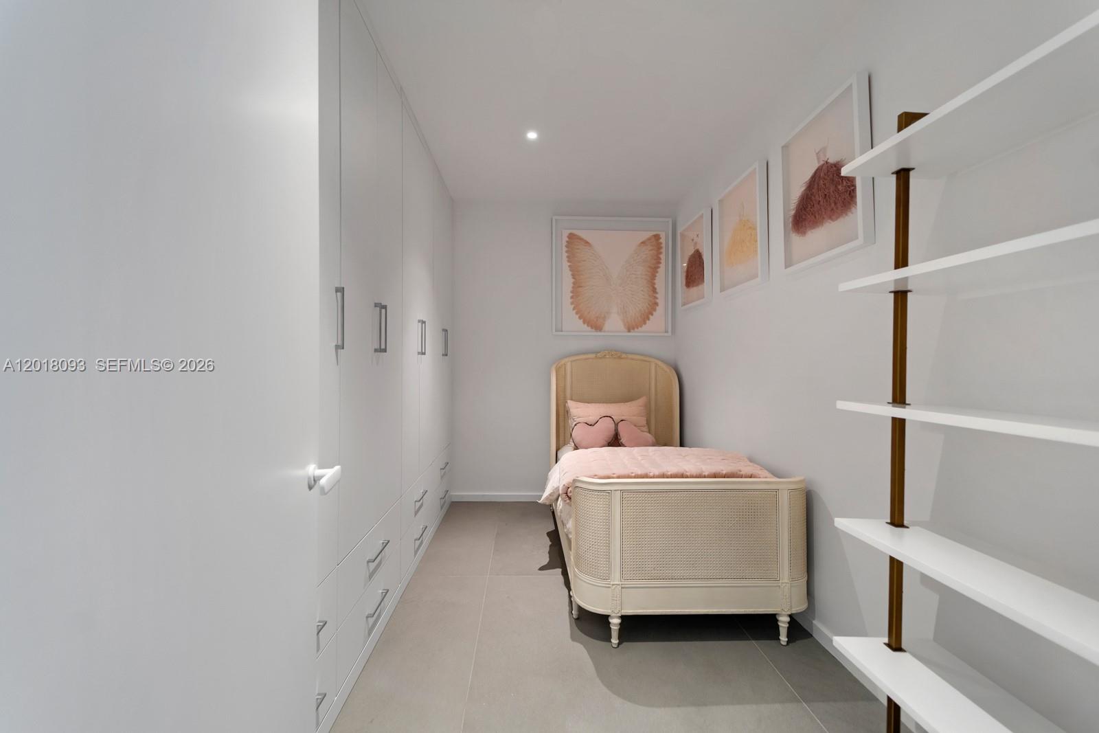 2000 OCEAN CONDO - Residential