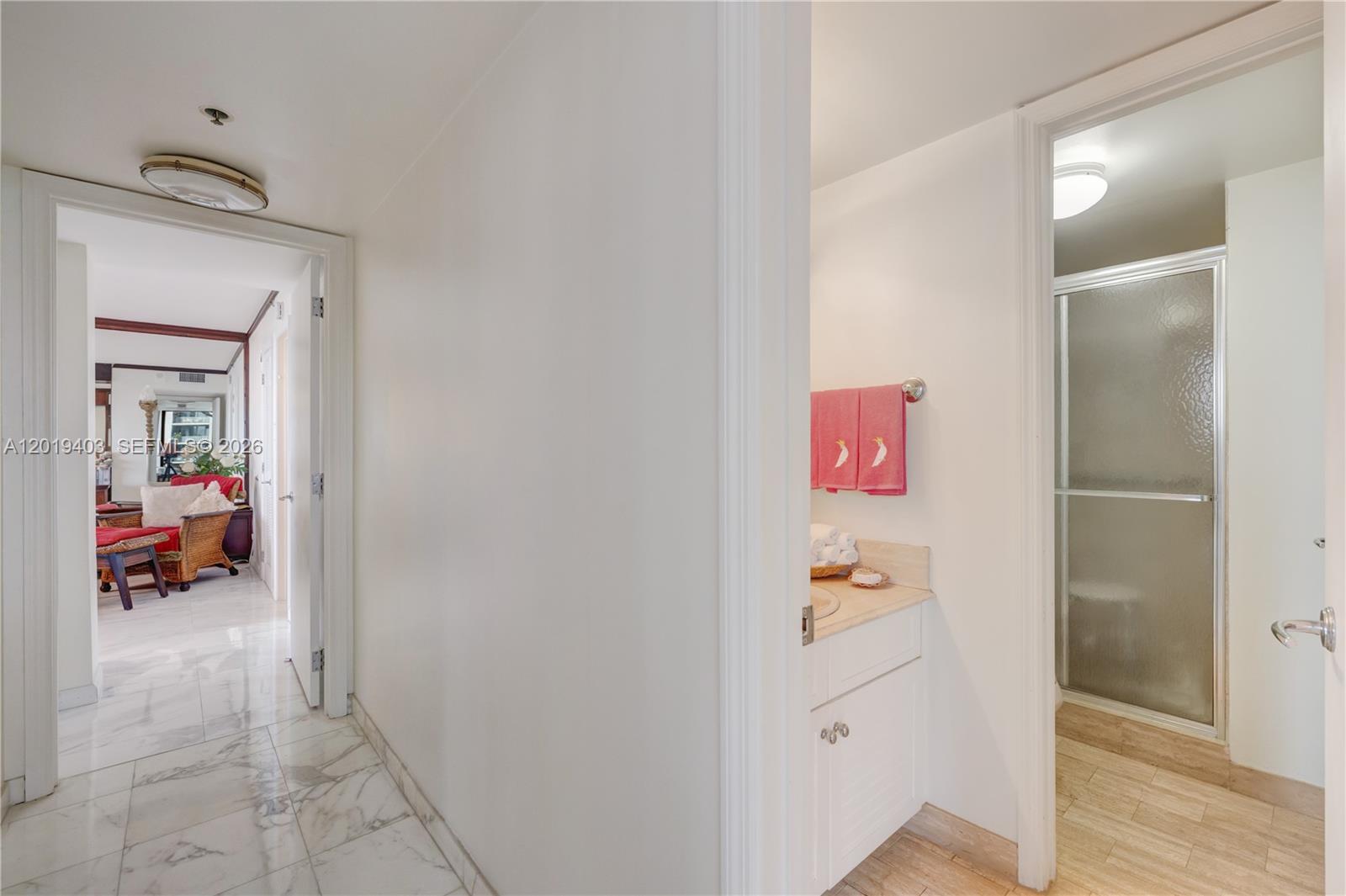 GROVE TOWERS CONDO - Residential