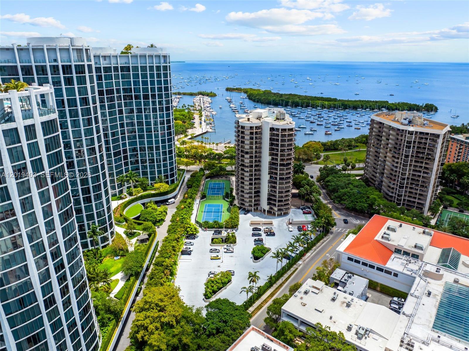 GROVE TOWERS CONDO - Residential