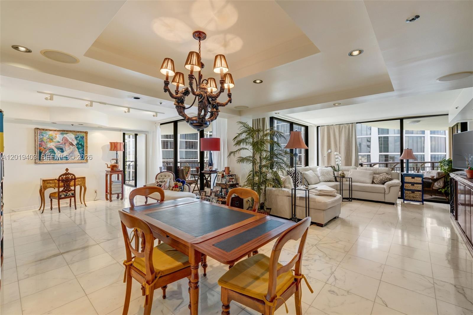 GROVE TOWERS CONDO - Residential