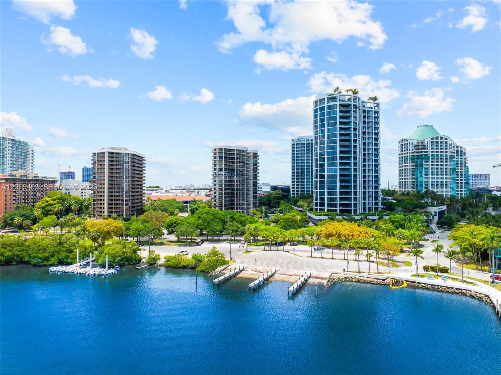 GROVE TOWERS CONDO - Residential