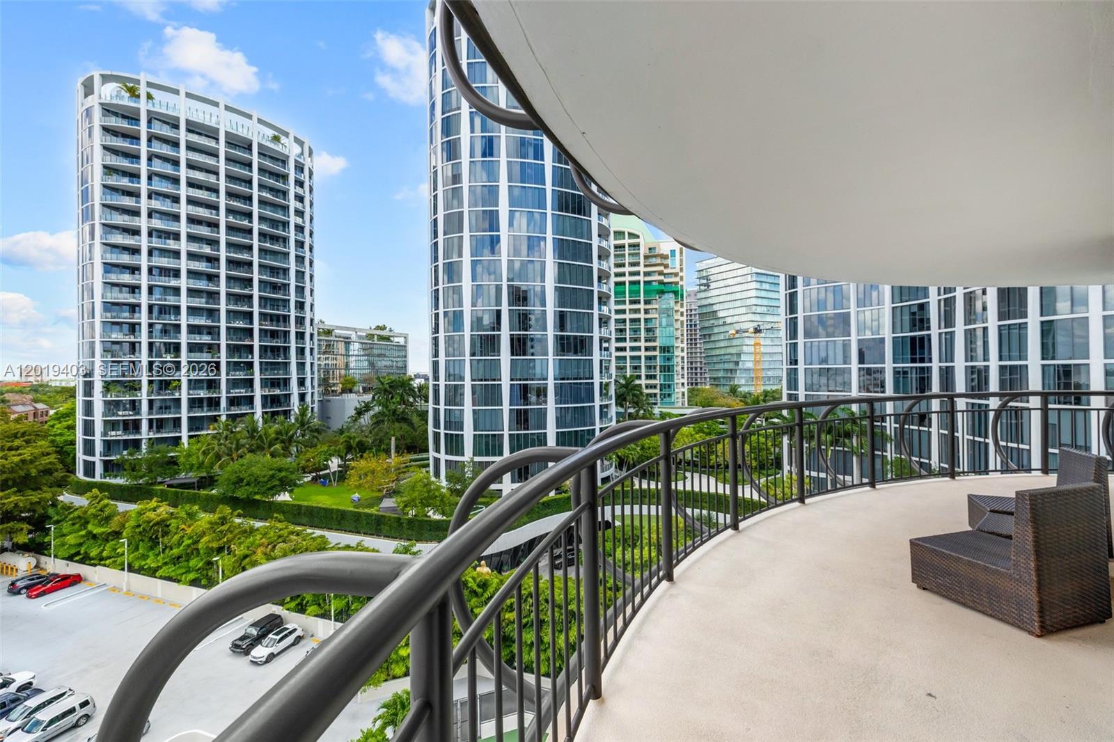 GROVE TOWERS CONDO - Residential