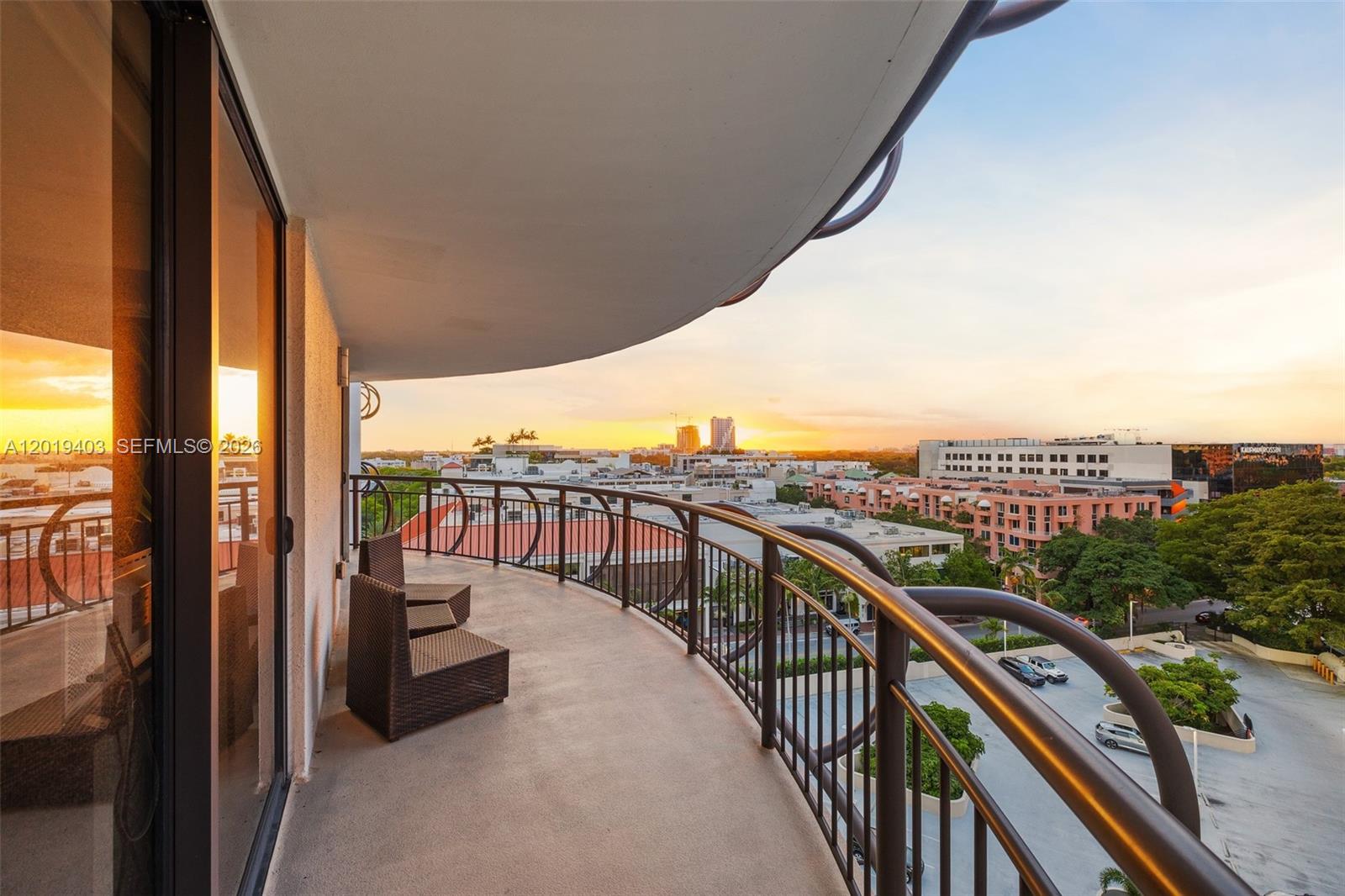 GROVE TOWERS CONDO - Residential