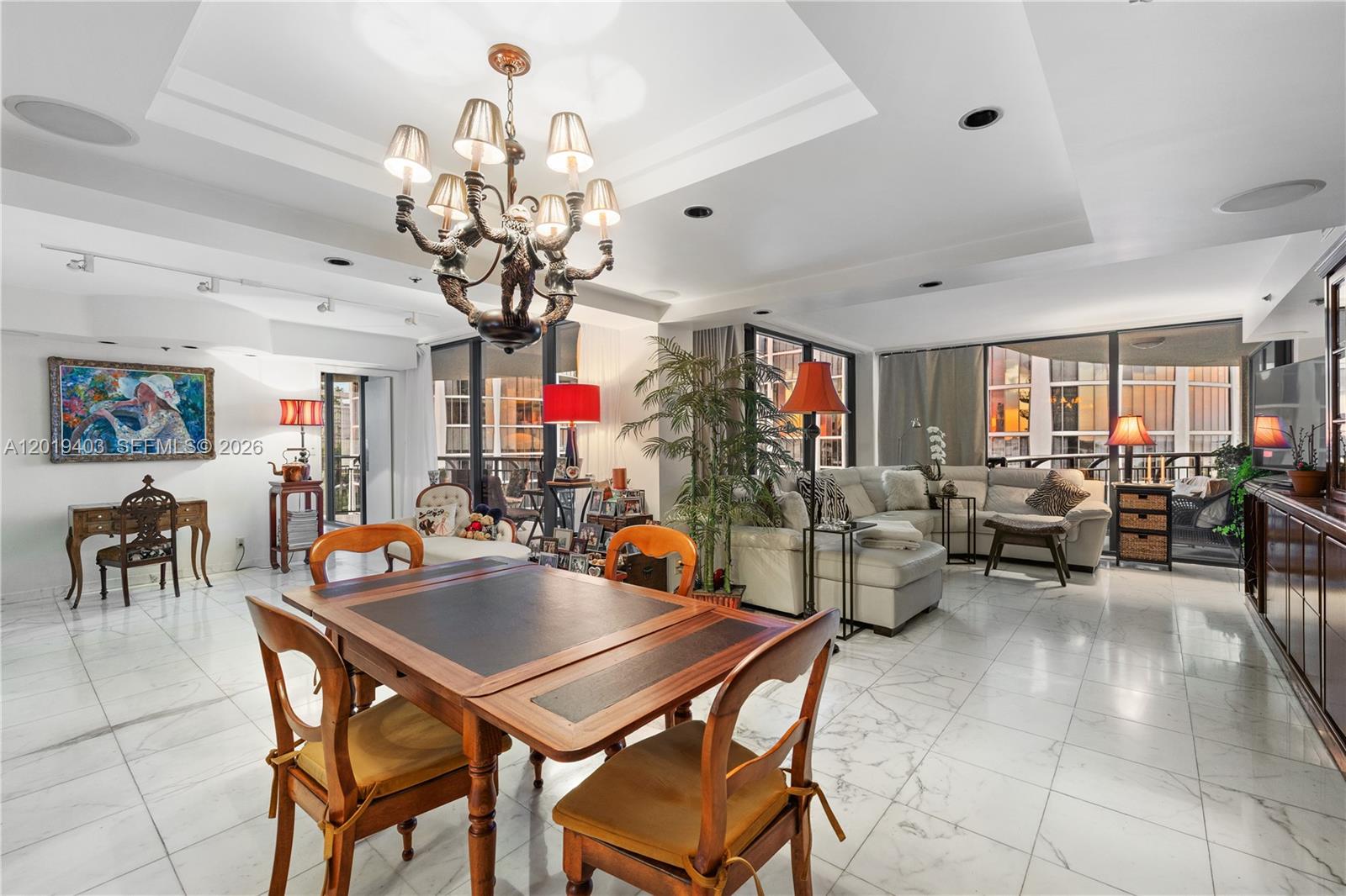 GROVE TOWERS CONDO - Residential