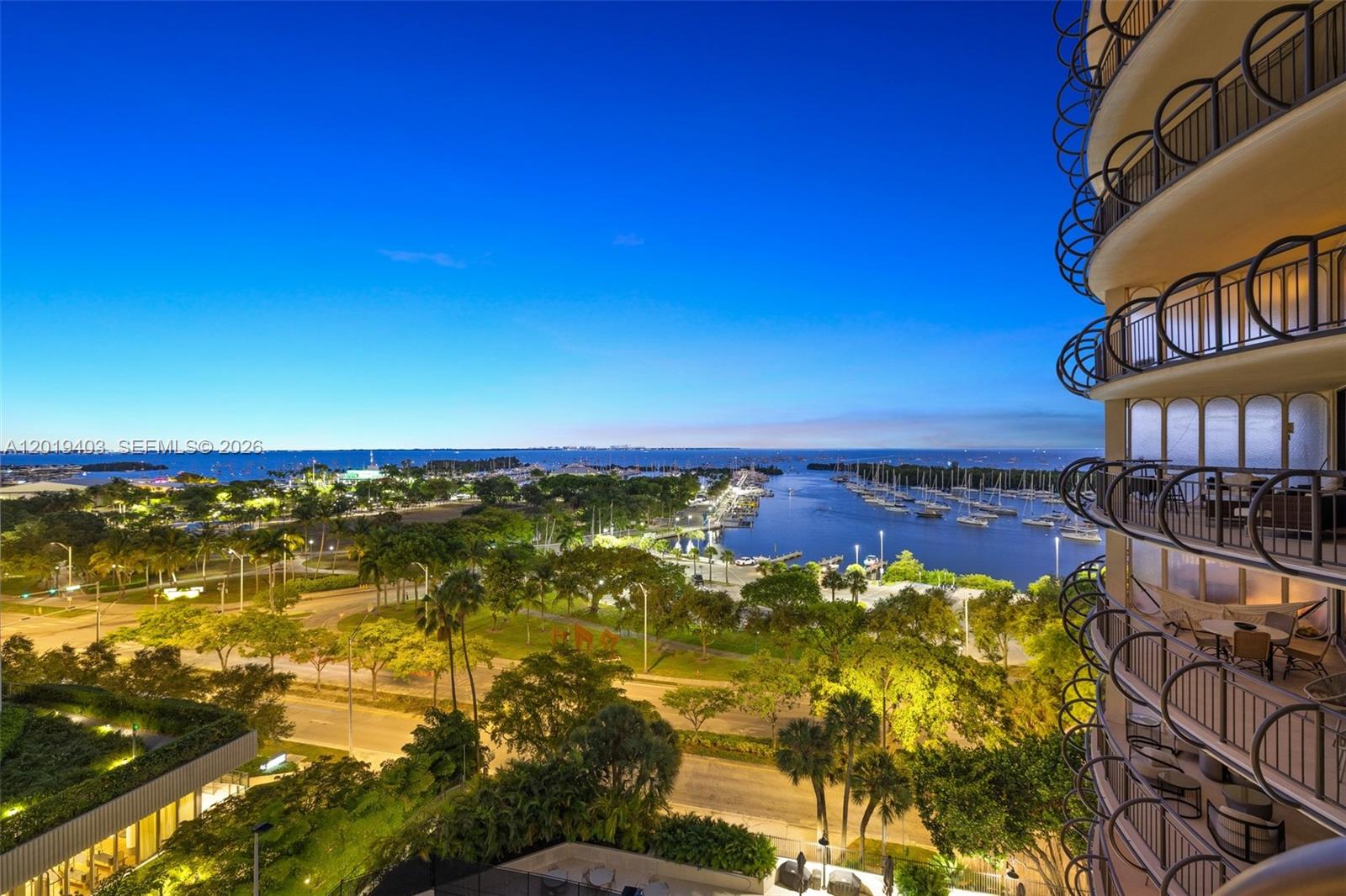 GROVE TOWERS CONDO - Residential
