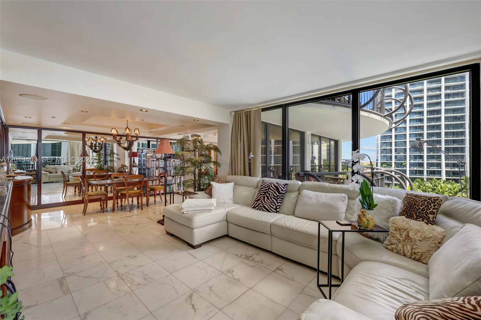 GROVE TOWERS CONDO - Residential