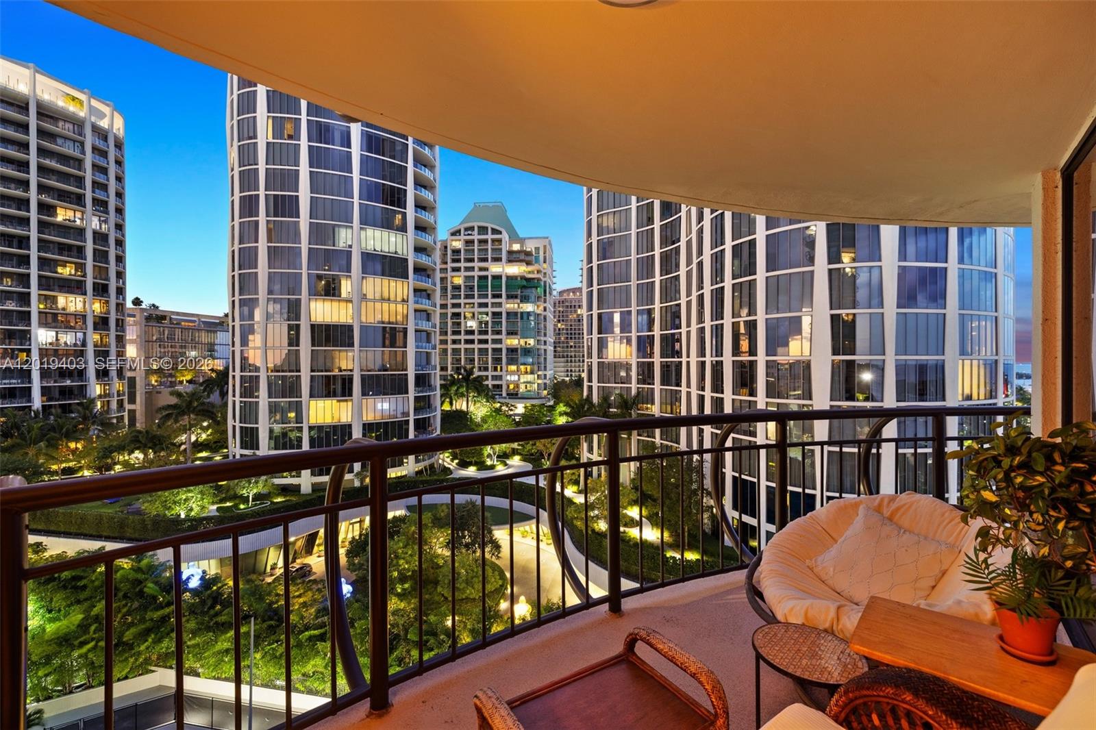 GROVE TOWERS CONDO - Residential