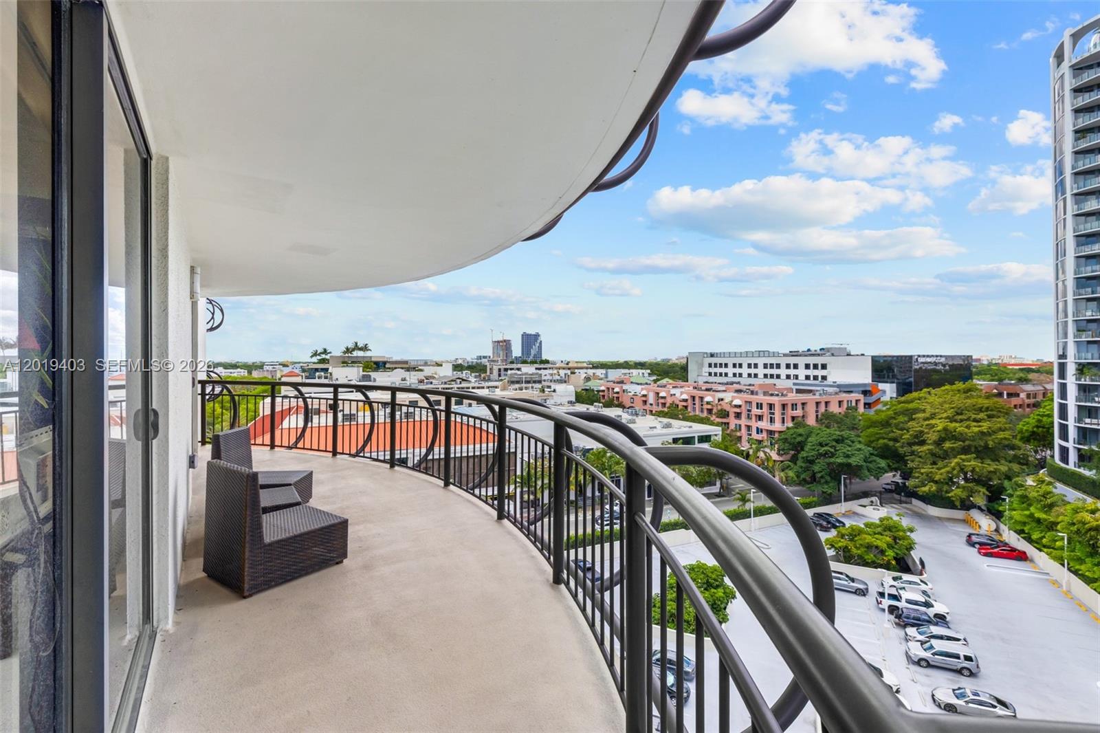 GROVE TOWERS CONDO - Residential