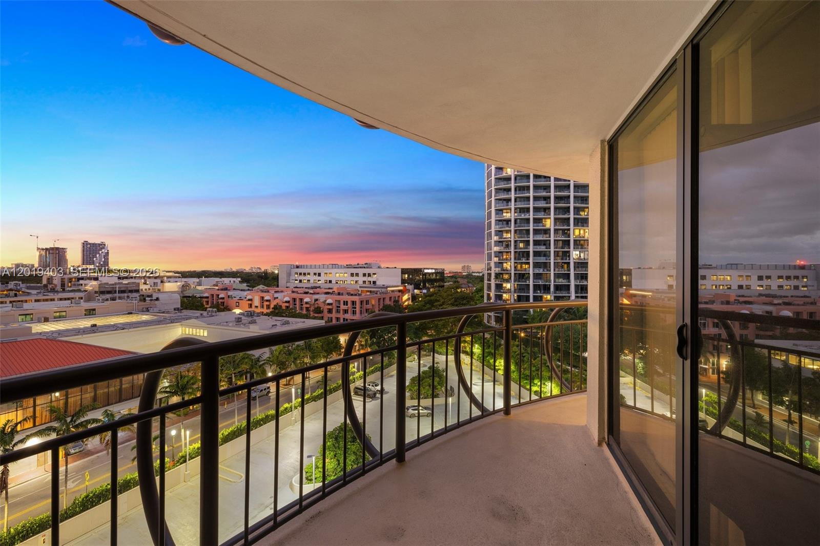 GROVE TOWERS CONDO - Residential
