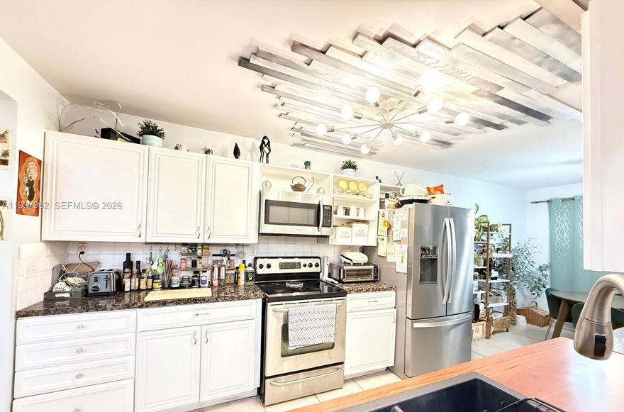 Spacious townhouse located in the desirable and family-friendly Hollywood Hills neighborhood. This is a wonderful area for families with children, pets, and anyone who values peace, greenery, and a true neighborhood feel. The home is part of a professionally managed community with landscaped grounds, and the exterior of the buildings is currently undergoing renovations and upgrades. One of the biggest highlights of this location is TY Park, located directly across the street (just a one-minute walk). This large, beautiful community park offers open green spaces, walking and biking paths, lakes, BBQ areas, a water park, playgrounds, basketball and tennis courts, plenty of room for children to play, and dogs to walk—making it a perfect extension of your backyard.
The property is situated within an excellent school district, including Hollywood Hills Elementary School (A+ rated), along with quality middle and high schools nearby—an ideal setup for families planning to stay long term. Although conveniently located just minutes from I-95 and the Florida Turnpike, the neighborhood is exceptionally quiet. Fort Lauderdale–Hollywood International Airport and beaches are approximately 10 - 15 minutes driving. 
This is a clean, green, walkable, and very peaceful neighborhood—perfect for raising a family, walking dogs, enjoying the outdoors, and still staying close to everything South Florida has to offer
potential.