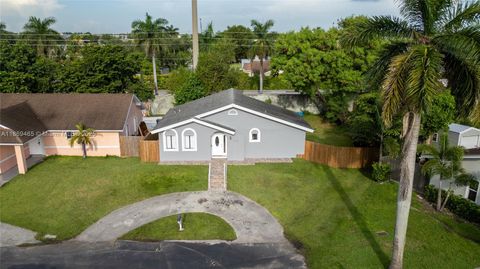 Photo of 13648 SW 286th Ter, Homestead, FL 33033 (MLS # A11869465)