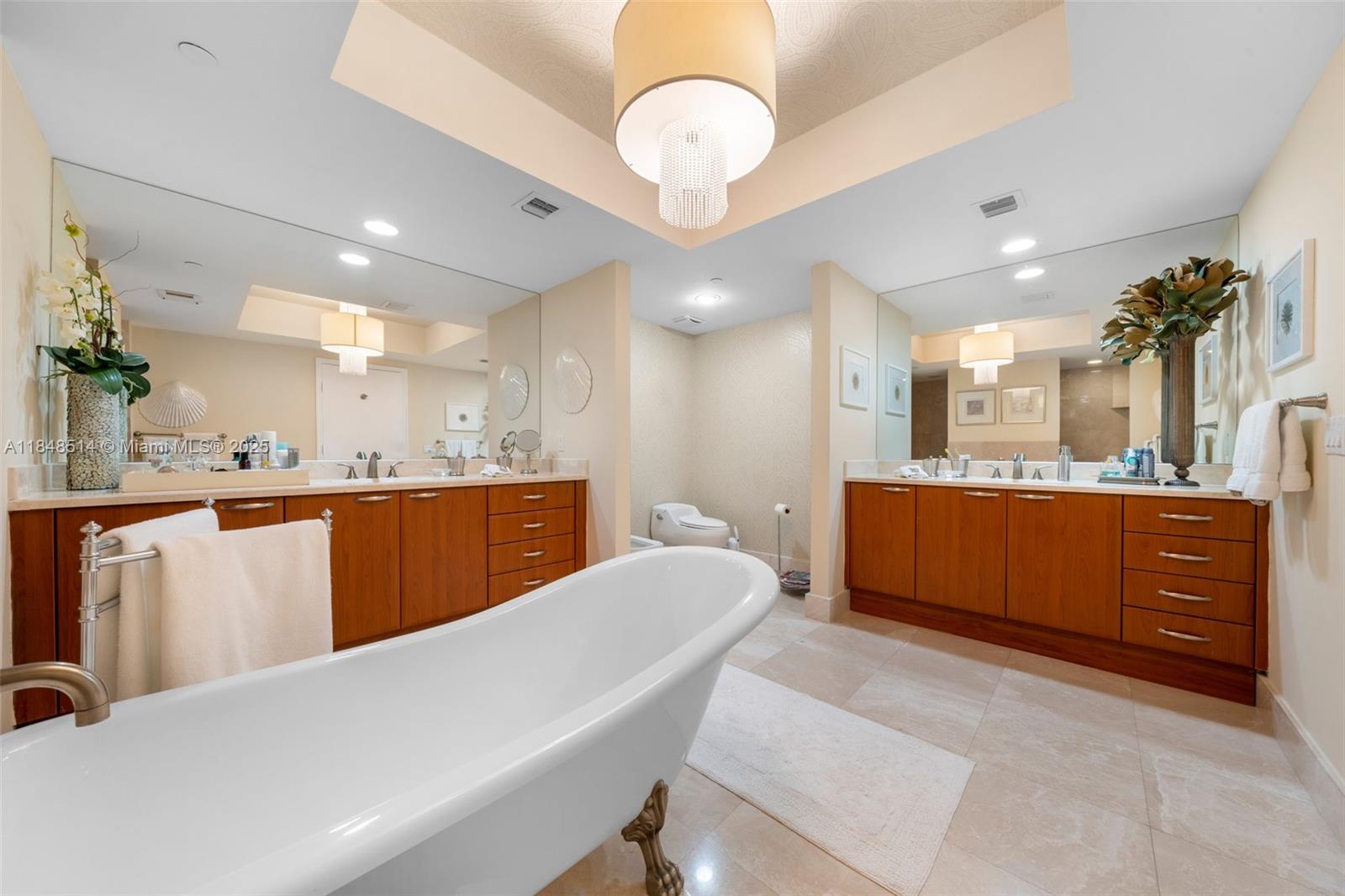 THE PENINSULA II CONDO - Residential Lease