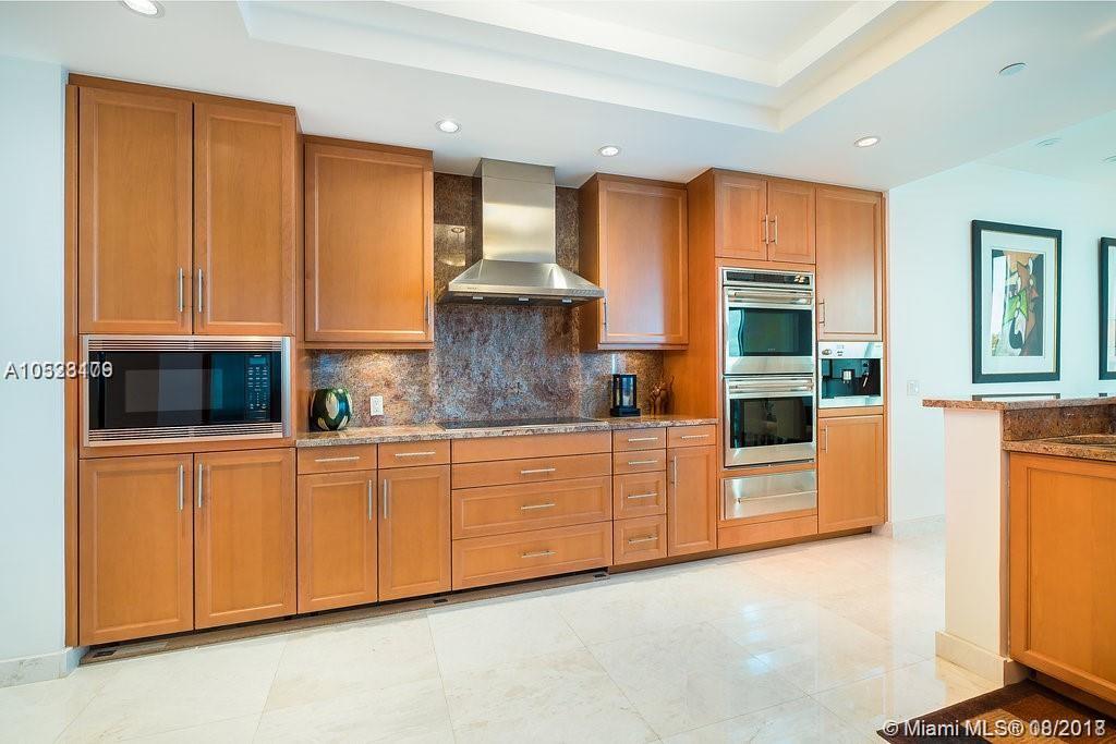 10295 COLLINS AVE RESDNTA - Residential
