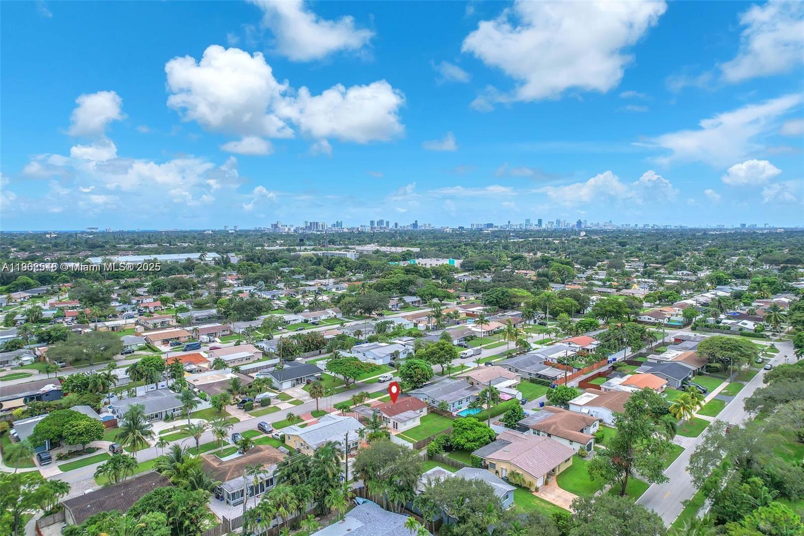 HOLLYWOOD HEIGHTS ADD SEC - Residential