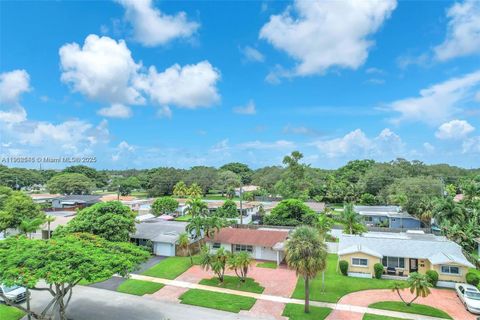 2112 N 32nd Ct Hollywood FL 33021