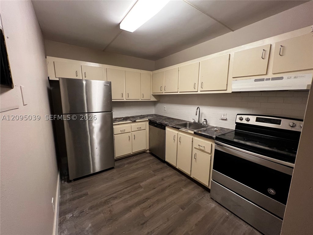 Photo of 4222 Inverrary Blvd #4305, Lauderhill, FL 33319 (MLS # A12095039)