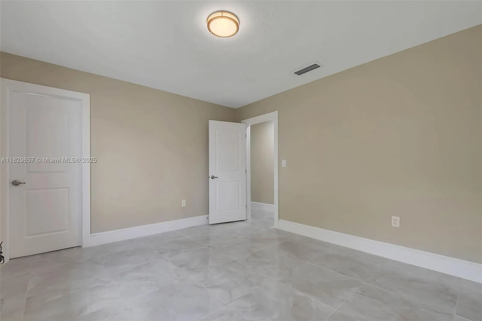 Cutler Bay, Florida 33189, United States, ,Residential,Active,159334