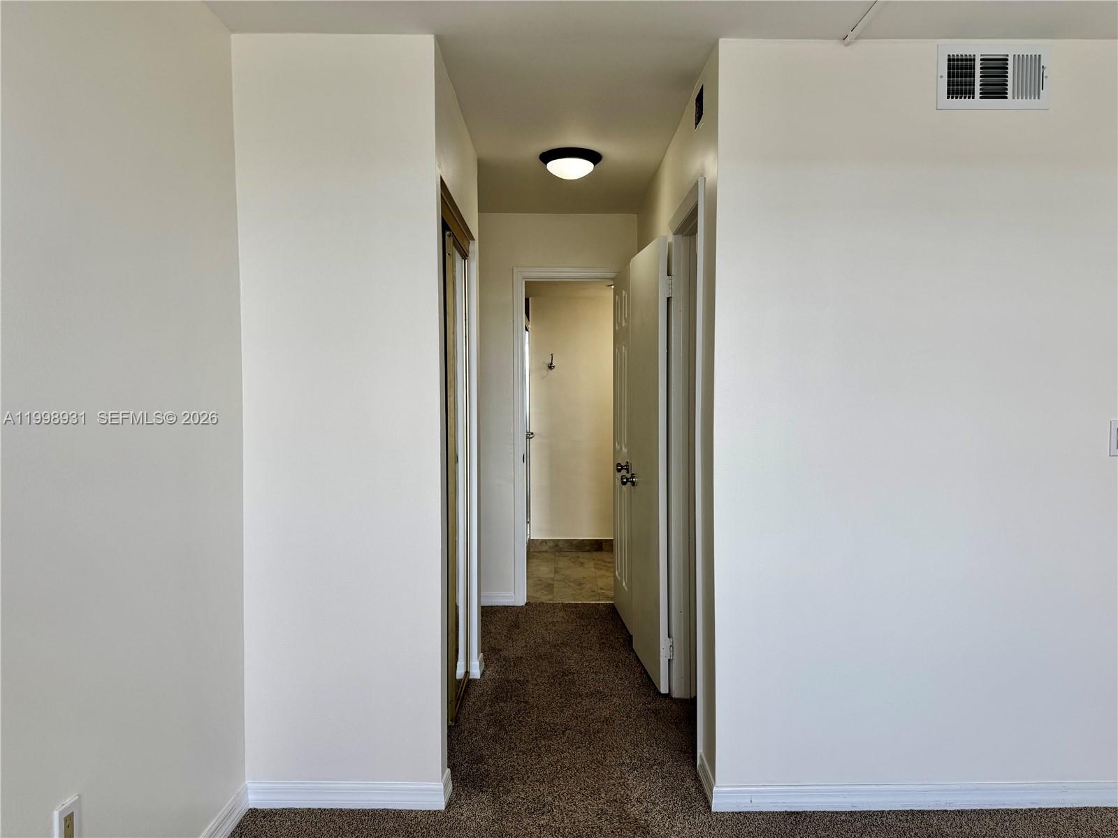 COMMODORE PLAZA CONDO - Residential