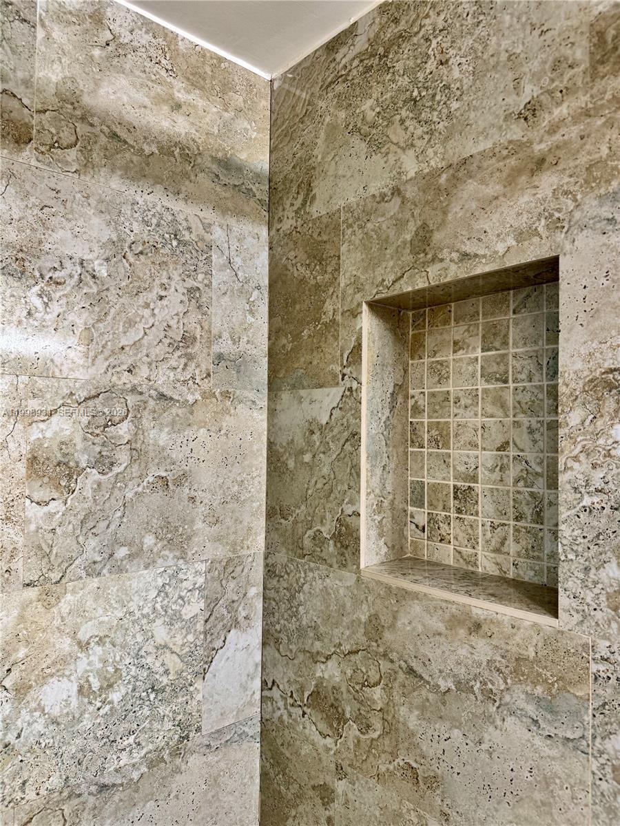 COMMODORE PLAZA CONDO - Residential