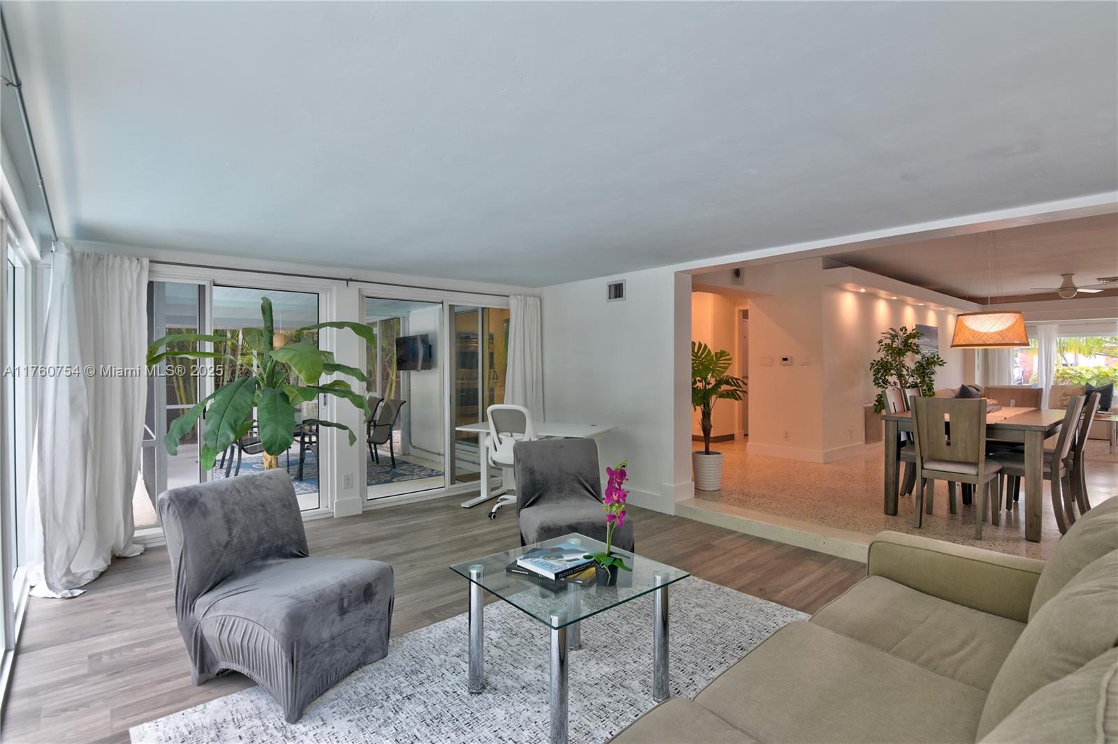 SILVER SHORES SEC OF LAUD - Residential Lease