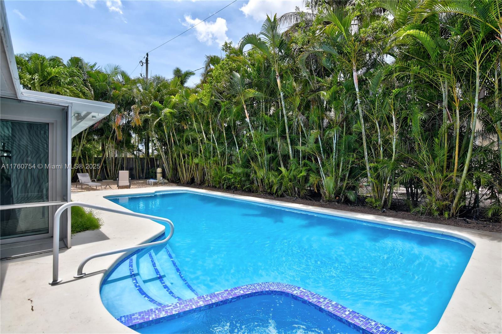 SILVER SHORES SEC OF LAUD - Residential Lease