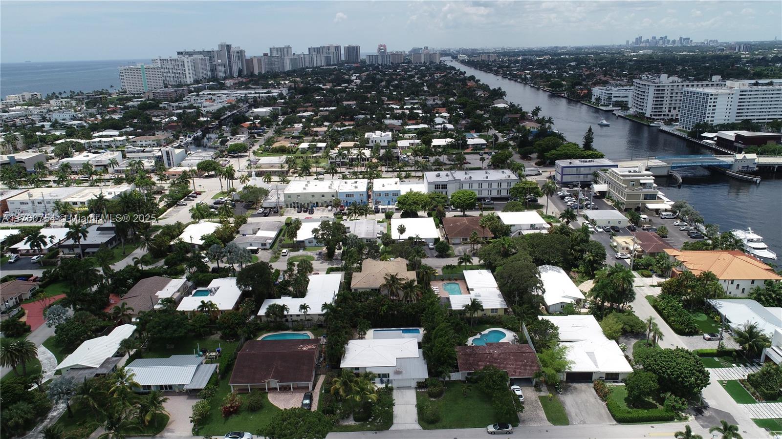 SILVER SHORES SEC OF LAUD - Residential Lease