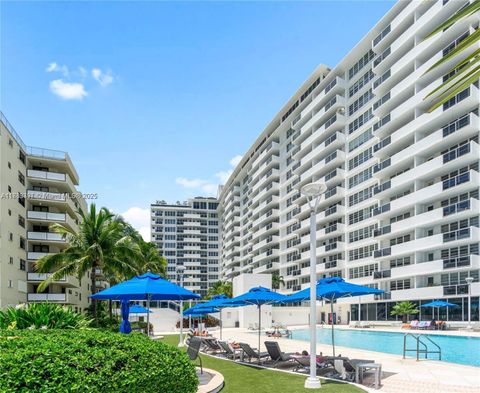 Photo of 100 Lincoln Rd #1410, Miami Beach, FL 33139 (MLS # A11883397)