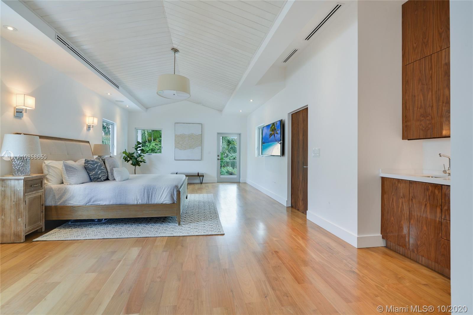 BAL HARBOUR RESIDENTIAL S - Residential