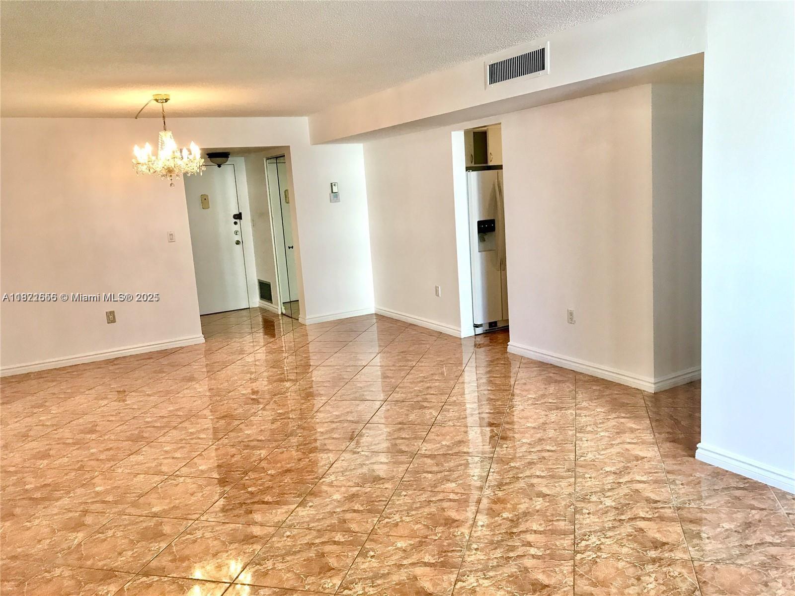1833 S Ocean Dr 305