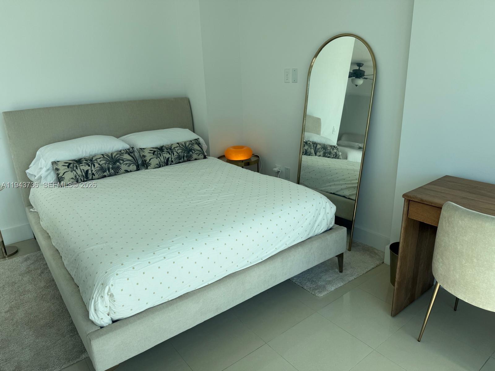 BRICKELL ON THE RIVER S T - Residential Lease