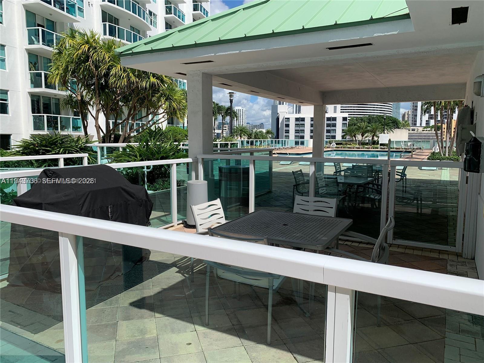 BRICKELL ON THE RIVER S T - Residential Lease