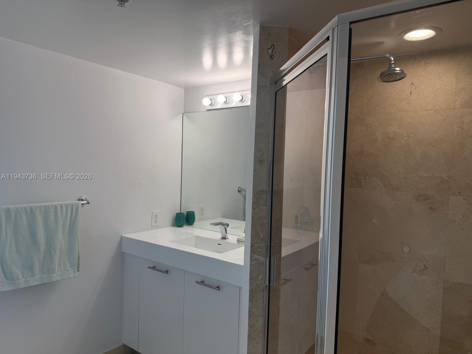 BRICKELL ON THE RIVER S T - Residential Lease