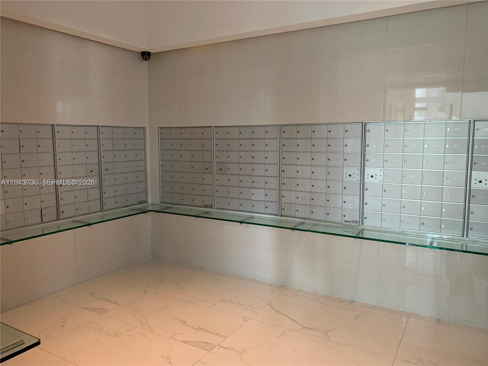 BRICKELL ON THE RIVER S T - Residential Lease