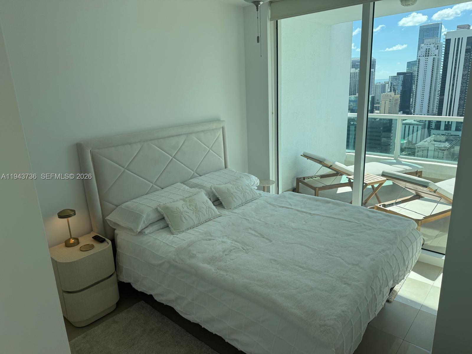 BRICKELL ON THE RIVER S T - Residential Lease