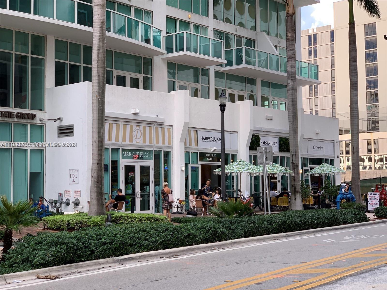 BRICKELL ON THE RIVER S T - Residential Lease