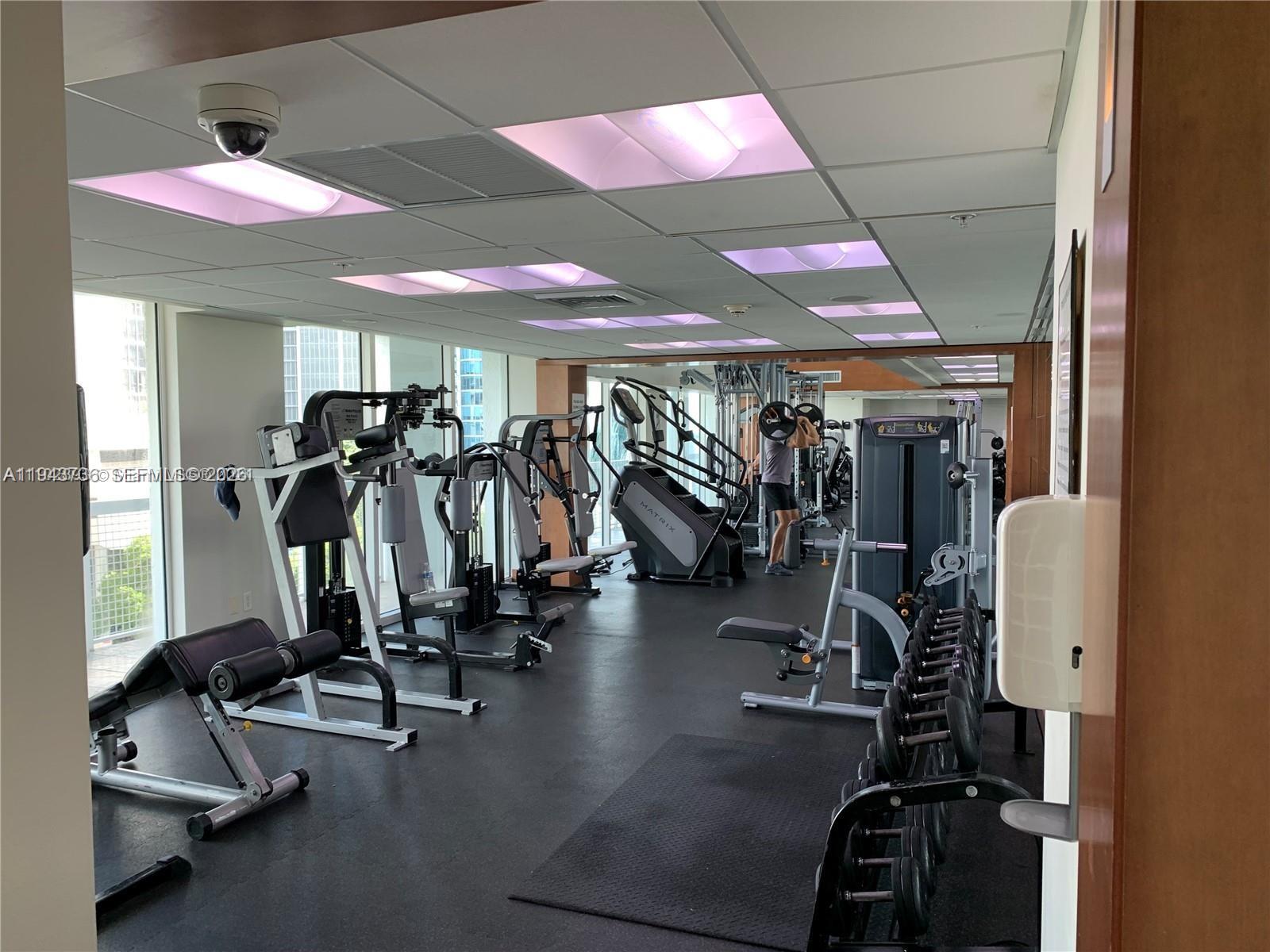 BRICKELL ON THE RIVER S T - Residential Lease