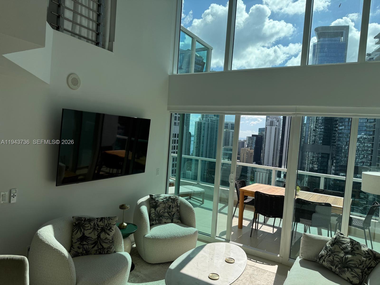 BRICKELL ON THE RIVER S T - Residential Lease