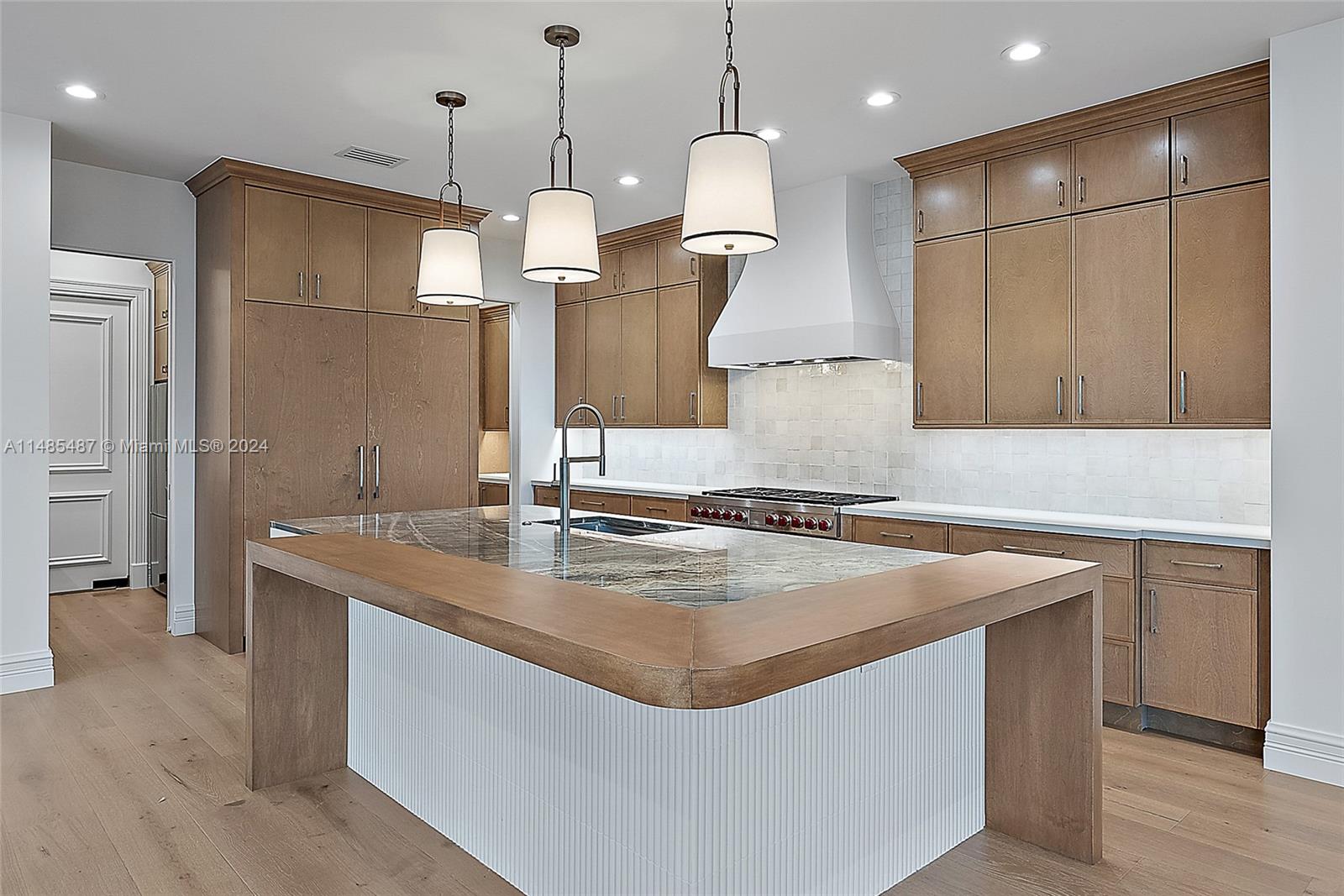 Anchorage Point - Residential